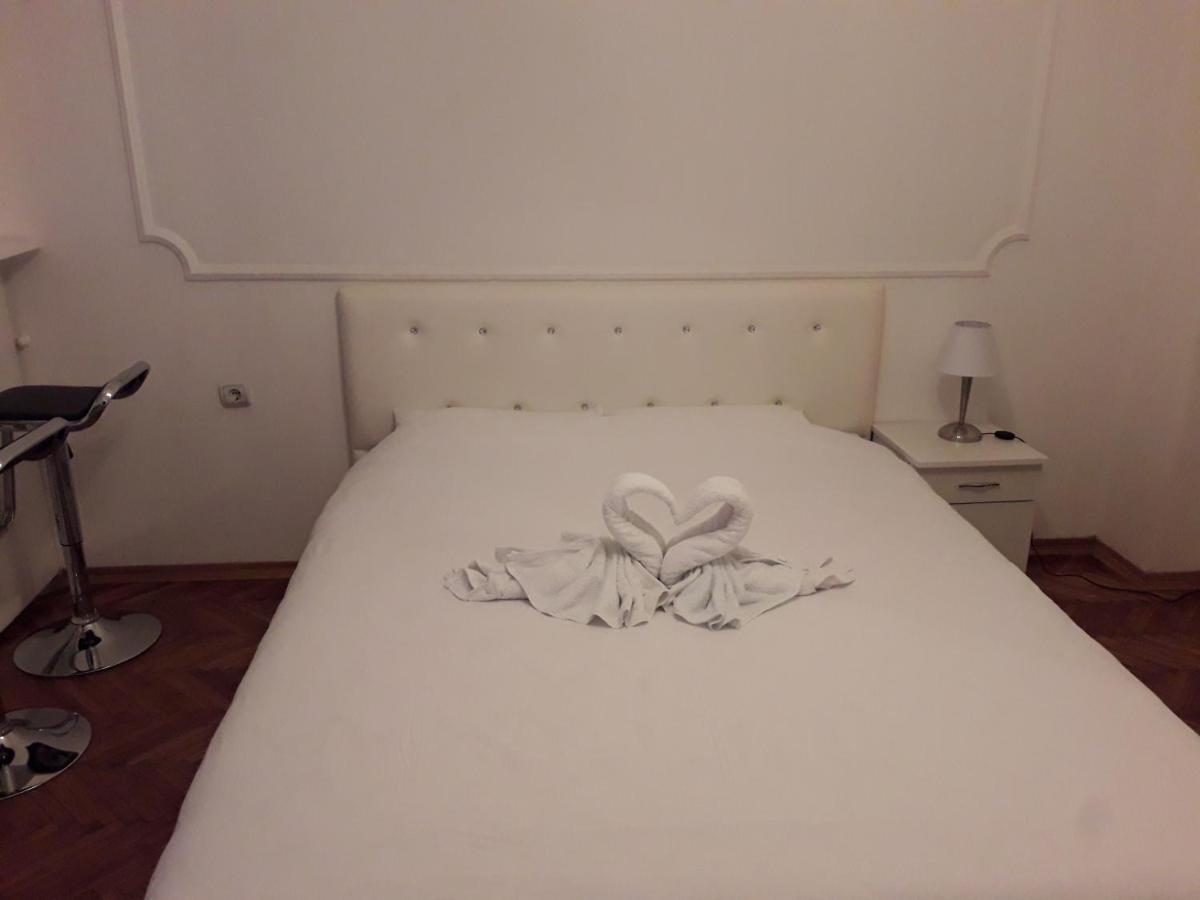 Apartment Dunja Ns Novi Sad Esterno foto